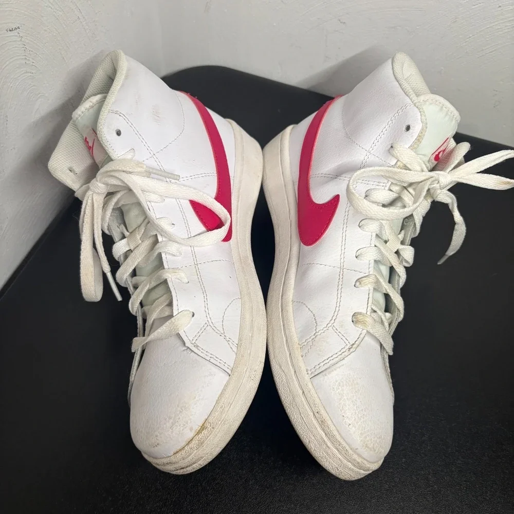 Nike Court Royale 2 Mid Women's Size 8.5 White Pink High Top Sneakers CT1725-104